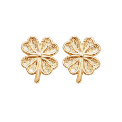 Goldfarbene Kleeblatt-Ohrringe mit vierblättrigem Design