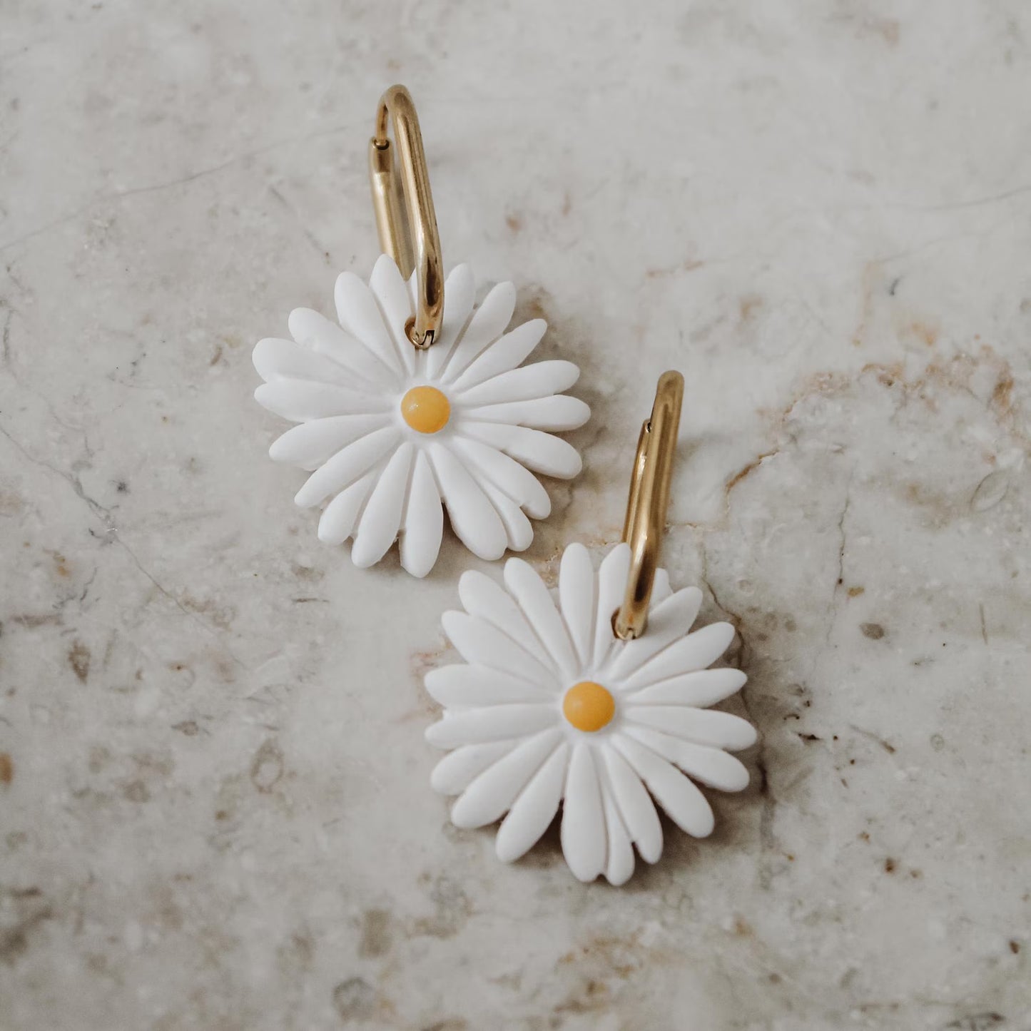 MARGARIT – Polymer Clay Ohrringe Blüte | Boho Statement Earrings | Leichte Ohrringe | Handmade Jewelry
