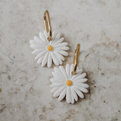 MARGARIT – Polymer Clay Ohrringe Blüte | Boho Statement Earrings | Leichte Ohrringe | Handmade Jewelry
