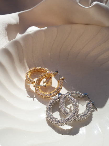 PAVE ESTELLE HOOPS | Gold